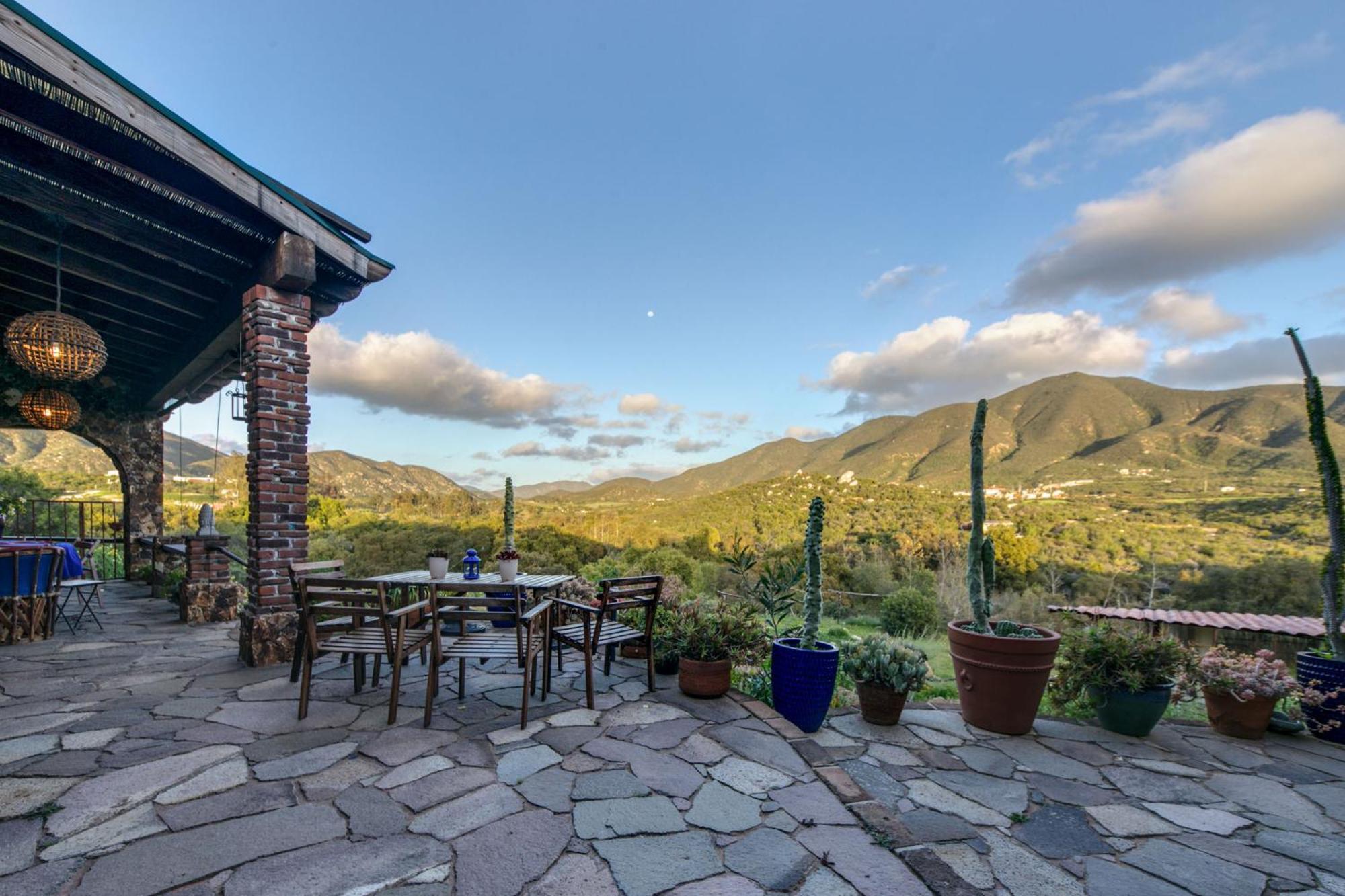 Quinta Maria En La Ruta Del Vino Bed & Breakfast Вале де Гуадалупе Екстериор снимка